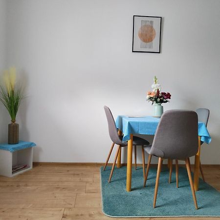 Apartmani Sunflower เซรมสกี คาร์ลอฟซี ภายนอก รูปภาพ